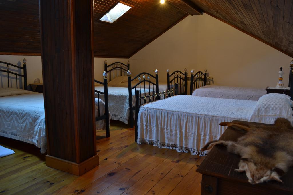 Casa De Onor Villa Рио де Онор Екстериор снимка