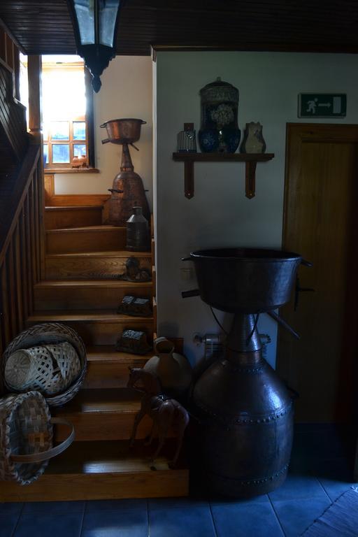 Casa De Onor Villa Рио де Онор Екстериор снимка